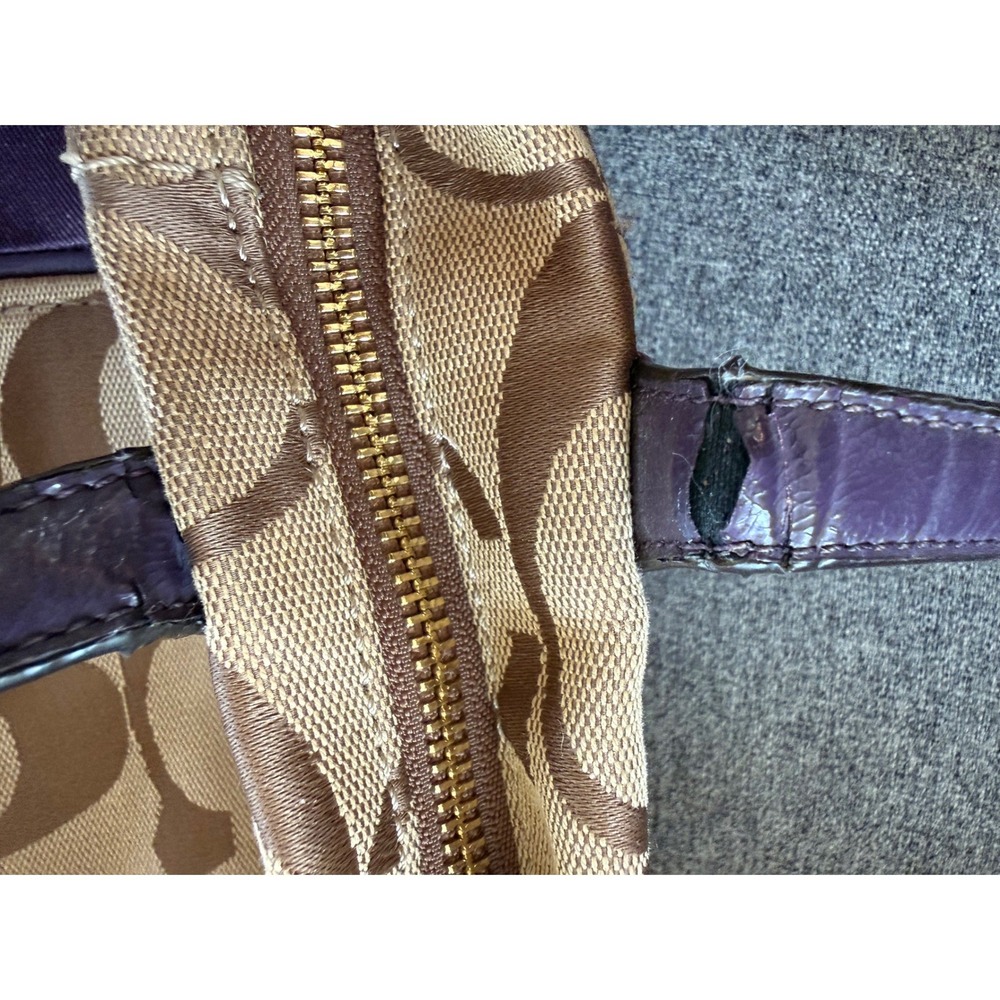 Coach Signature Khaki jaquard  Purple Canvas Tote Bag & Wallet Set F25771  READ - Picture 7 of 16